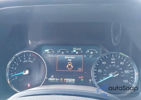 2018 Ford Expedition Limited из США, поврежденный, VIN 1FMJU2AT3JEA61176